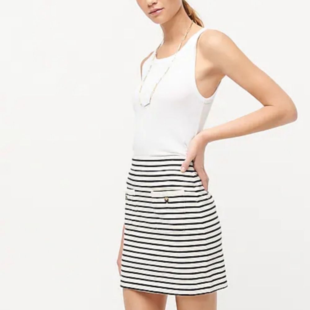 💥final price | J.Crew | Knit Mini Skirt in Black Stripe | X-Large